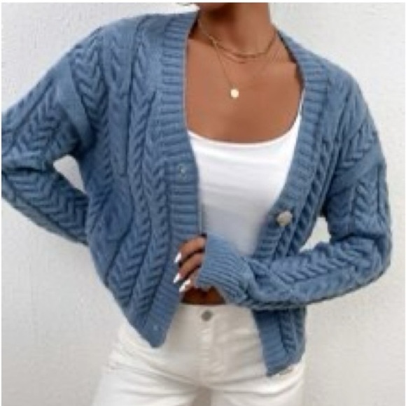 Sweaters - Blue cable knit cardigan